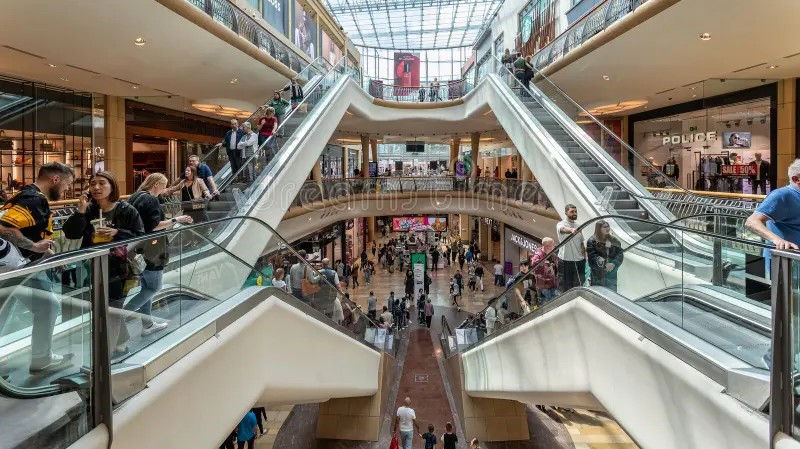 kv service technician with car 20180108 1053 1920x1080 rgb image w450 h338 (1)